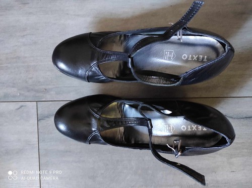 Chaussure talons - chaussure, à